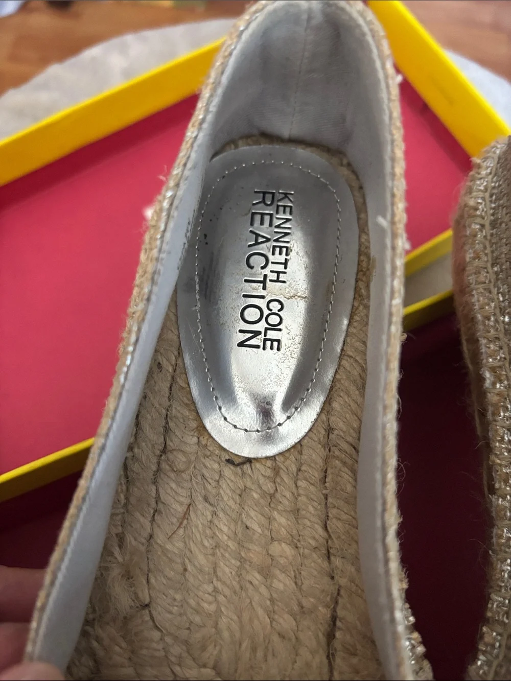 Kenneth Cole Reaction Metallic Gold and Tan Espadrille Flats